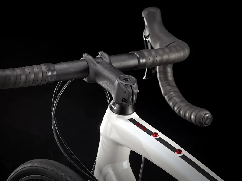 2023 Trek Domane AL 3 Disc Road Bike Crystal White and Trek Black-6
